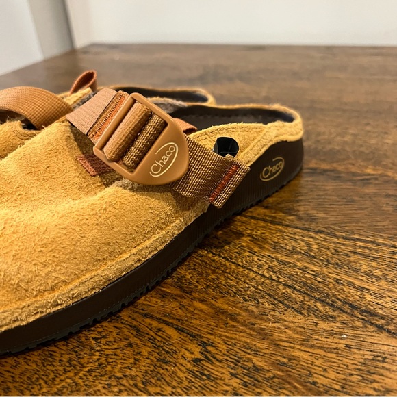 Chaco Paonia Clogs - Suede - Picture 10 of 12